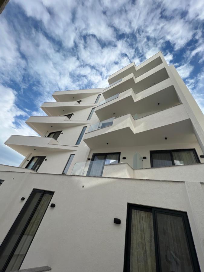 Xino Hotel Ksamil Esterno foto