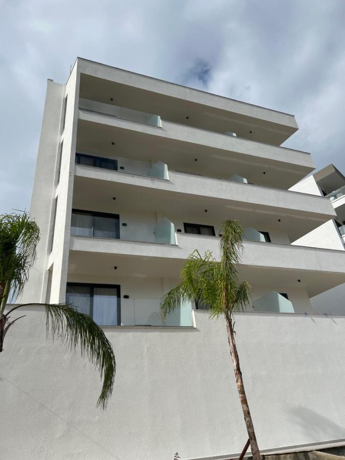 Xino Hotel Ksamil Esterno foto
