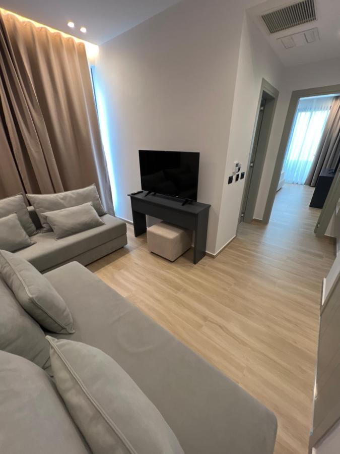 Xino Hotel Ksamil Esterno foto