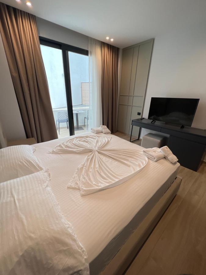 Xino Hotel Ksamil Esterno foto